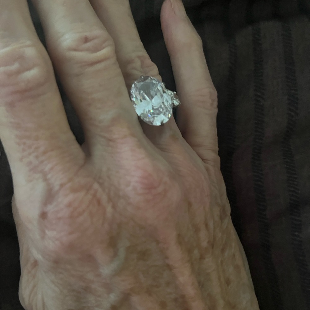 Silver & Created Diamond Ring - Picture 11 of 12